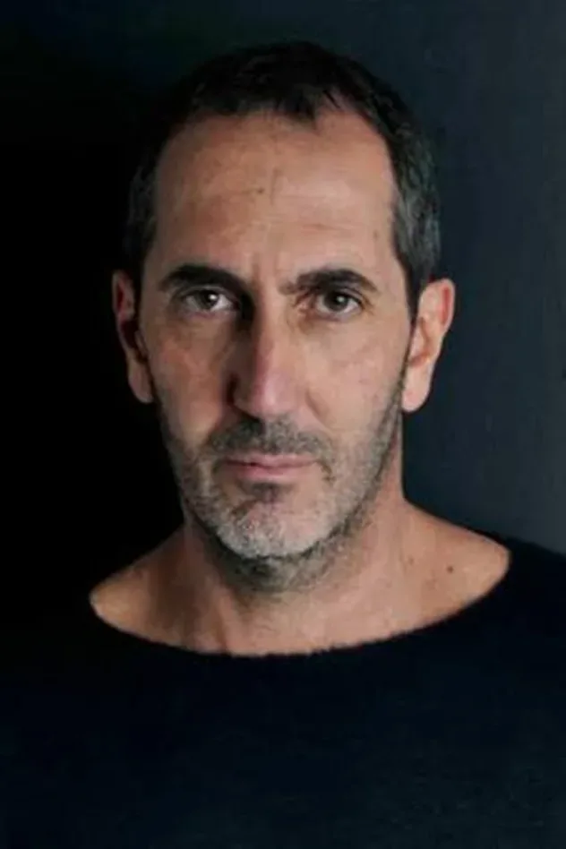 Imagen de portada para Paolo Calabresi