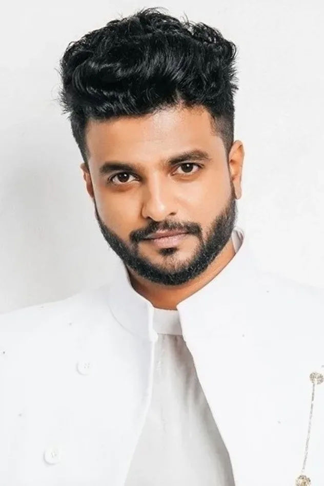 صورة الغلاف لـ Neeraj Madhav
