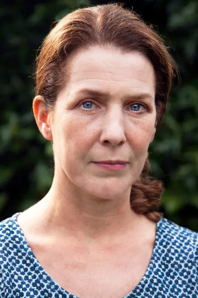 Обложка для Fionnuala Murphy