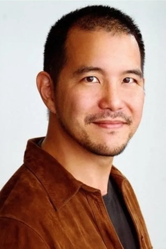 صورة James Sie