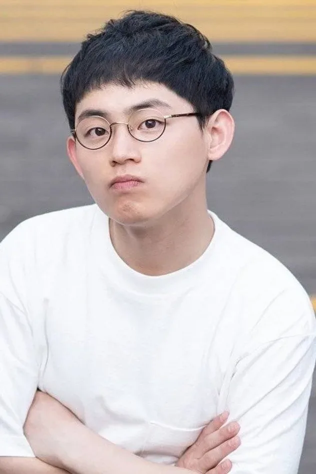 Imagen de portada para Son Yong-beom