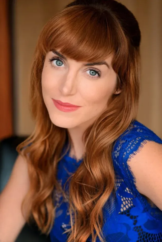 صورة الغلاف لـ Lola Kelly