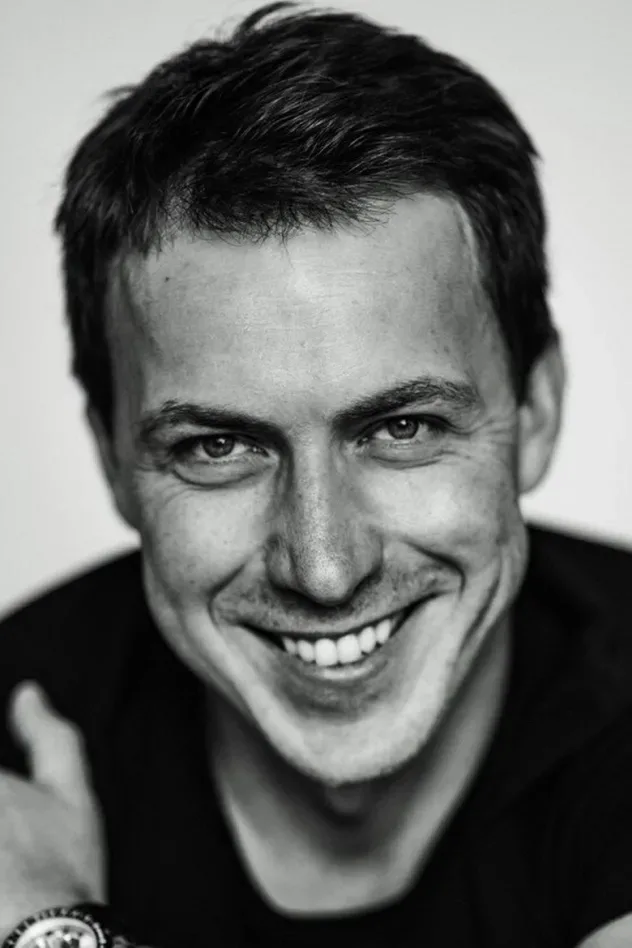 صورة الغلاف لـ Maksim Merkulov