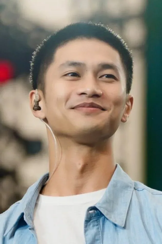 Обложка для Nguyễn Hùng