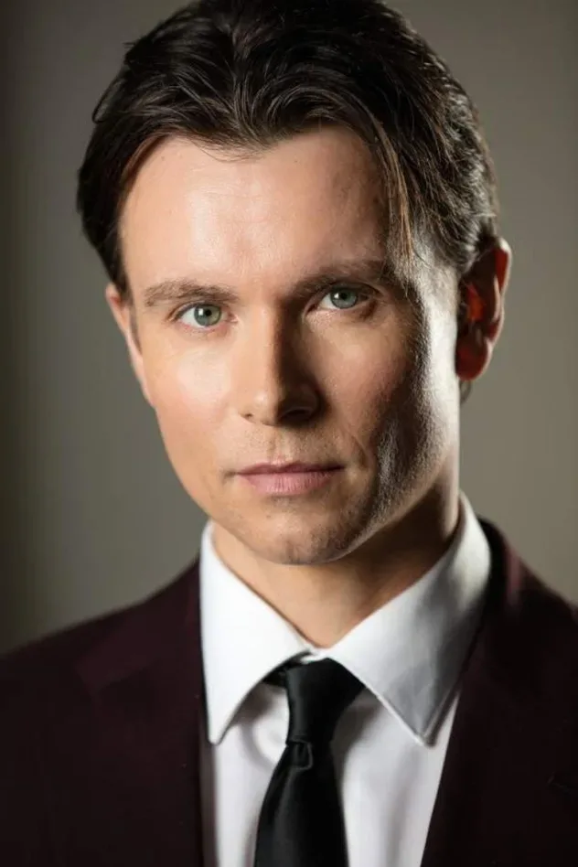 Обложка для Lee Donoghue