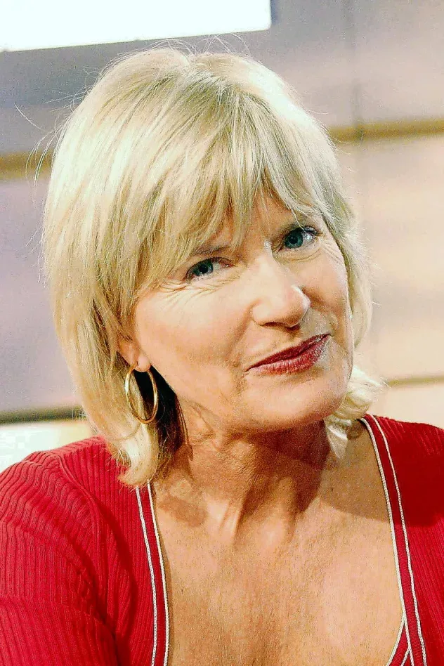 Catherine Ceylac için kapak görseli