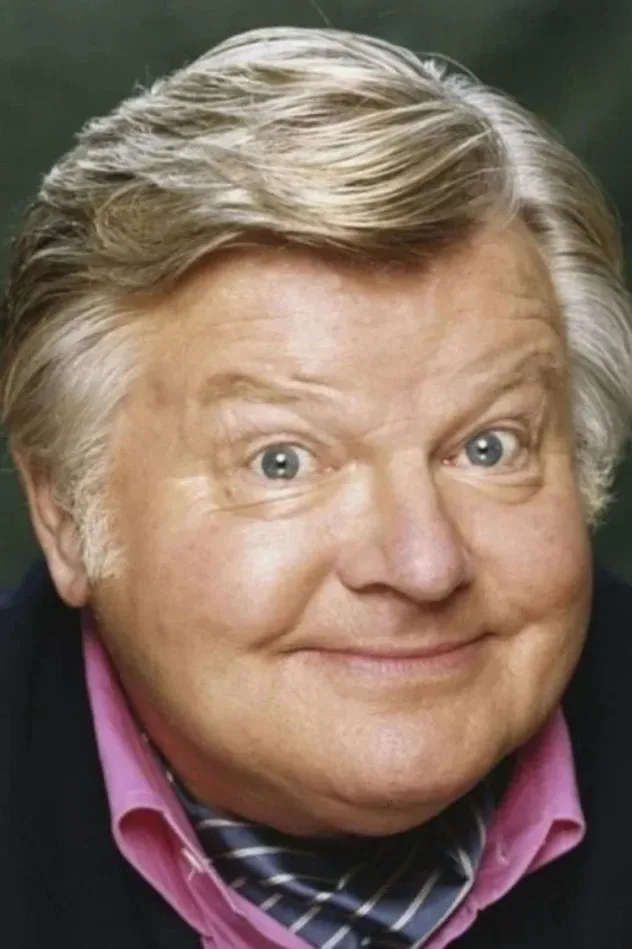 Imagen de portada para Benny Hill