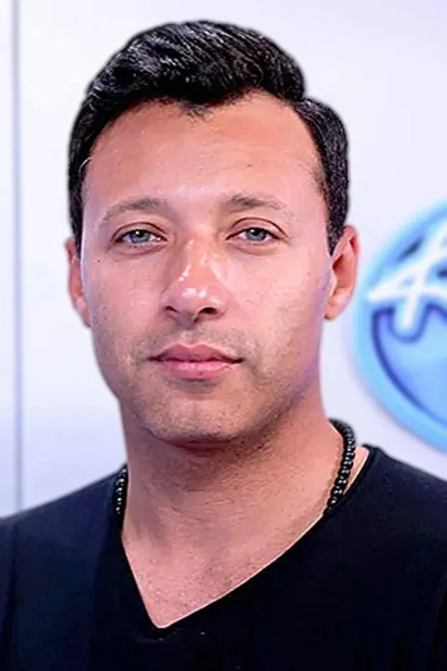 Imagen de portada para Ahmed Fahmy