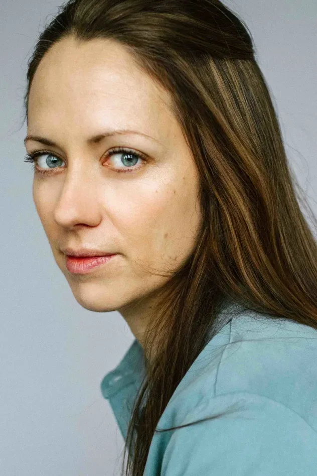 Обложка для Lily Thibeault