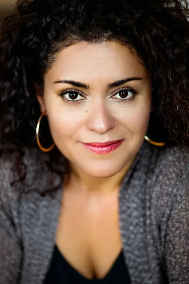 Cover image for Fariba Bonakdar