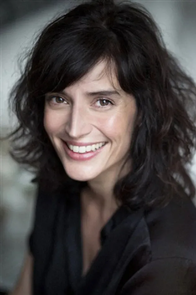 Imagen de portada para Hélène Seuzaret