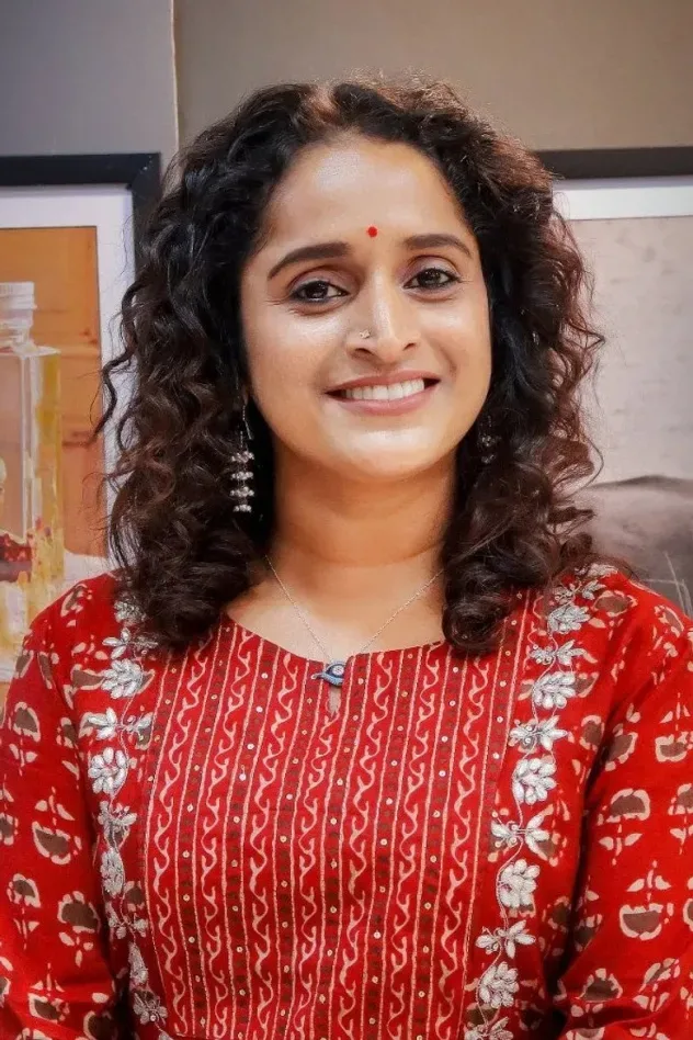 Imagen de portada para Surabhi Lakshmi