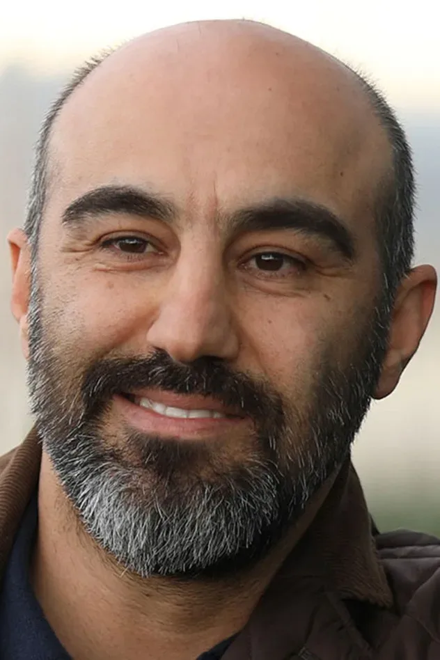 Обложка для Mohsen Tanabandeh