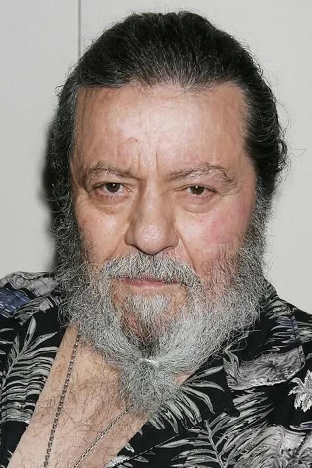 Cover image for Louis Albano