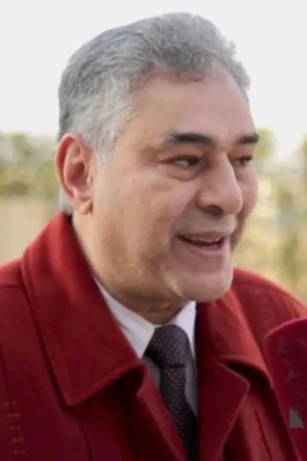 Yasser Ali Maher için kapak görseli