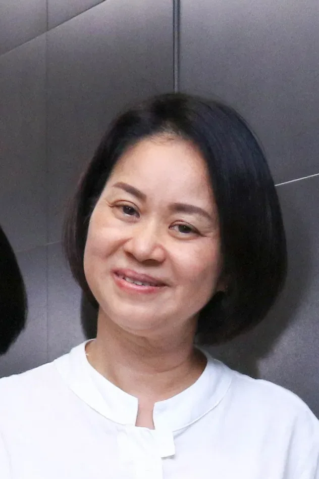 Cover image for Hui-Ling Chen