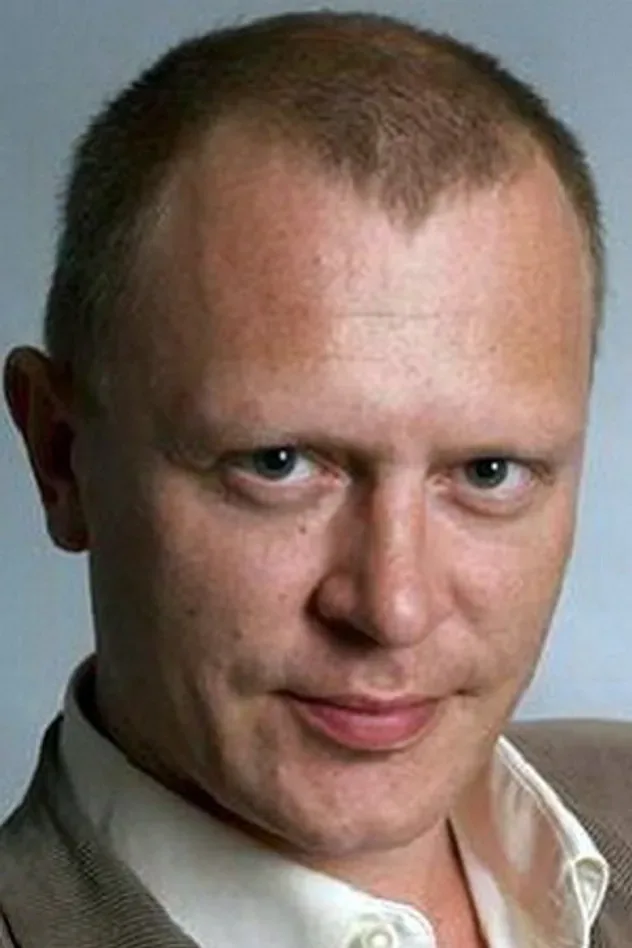 Cover image for Artur Kharitonenko