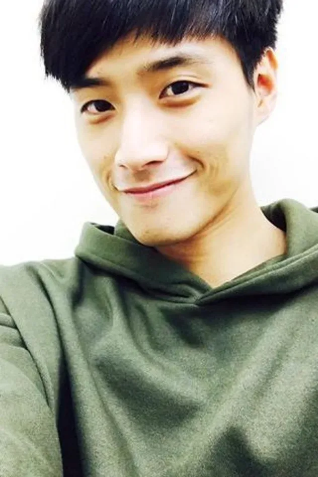 Imagen de portada para Aric Chen