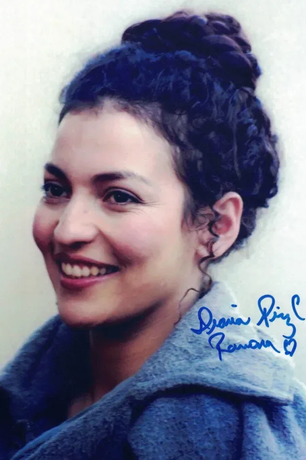 Diana Pérez için kapak görseli