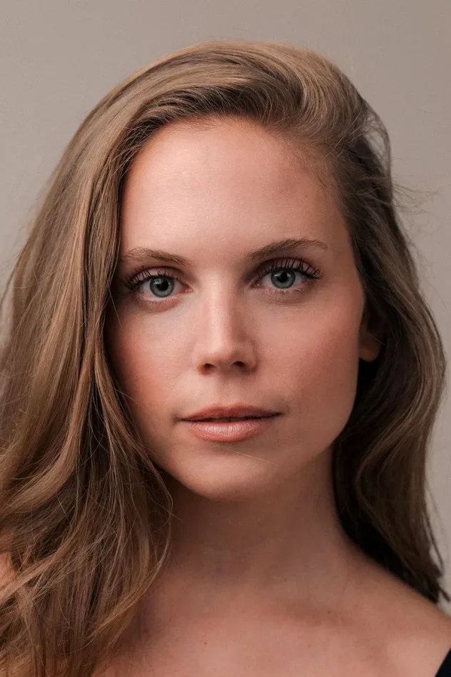Обложка для Charlotte Stoiber