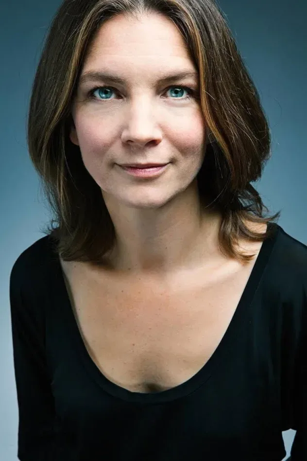 Cover image for Angela Kovács