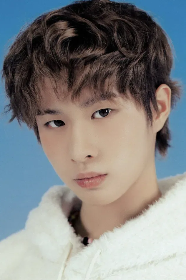 Обложка для Kyungmin