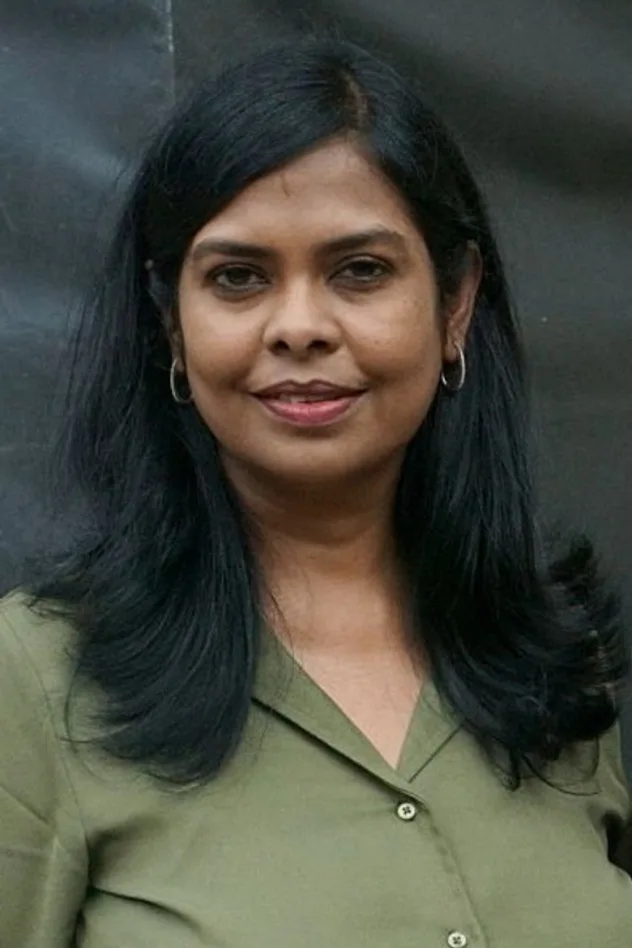 Gayathri photo