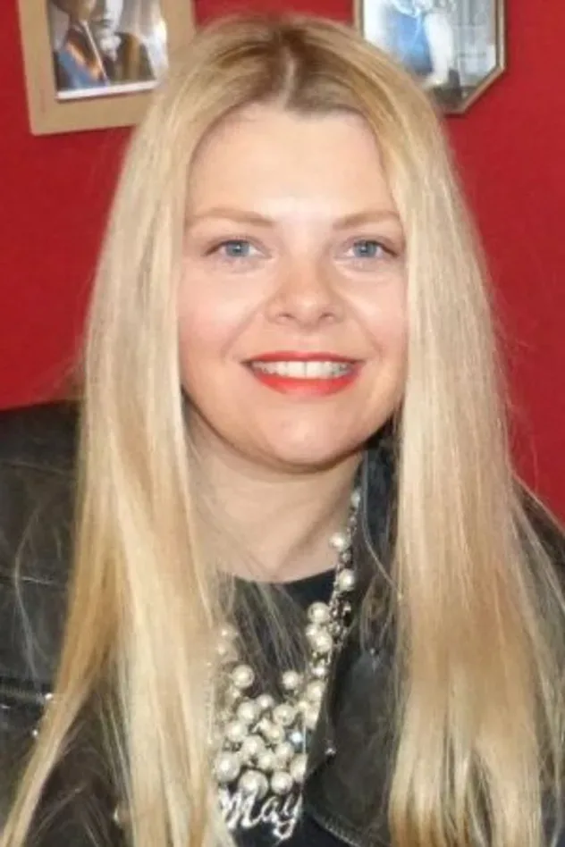 Обложка для Anne-Sophie Briest