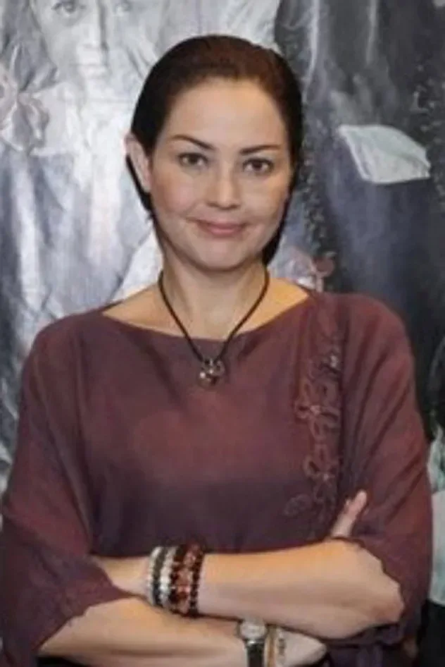 Imagen de portada para Roweina Umboh
