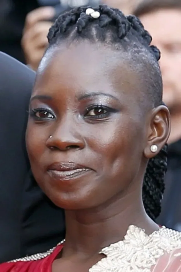 Imagen de portada para Nadège Ouedraogo