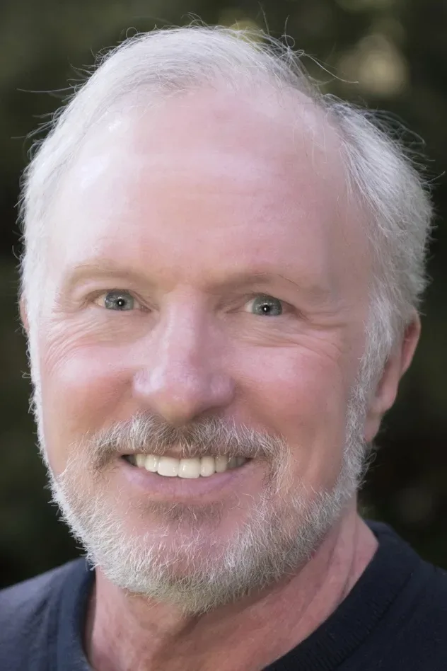 صورة الغلاف لـ Tom Ropelewski