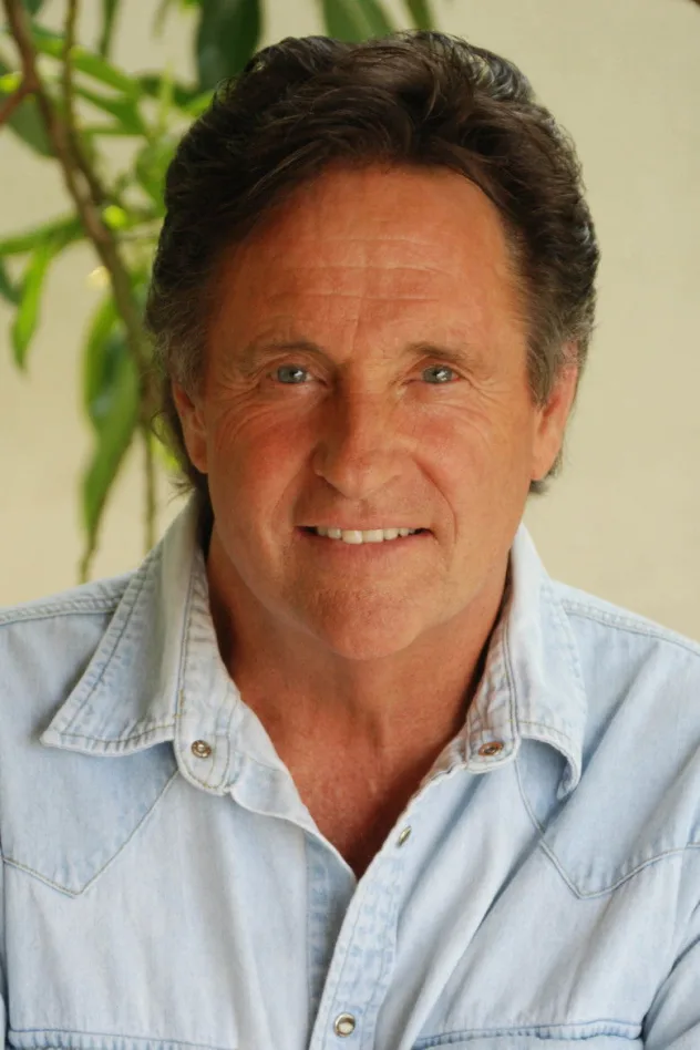 фото Robert Hays