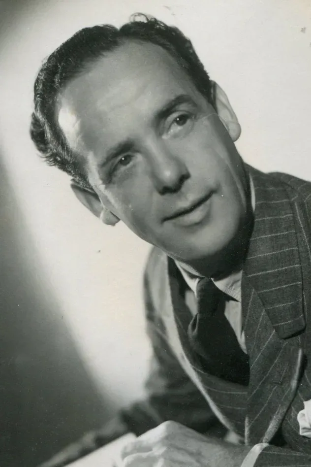 Обложка для Mervyn Johns