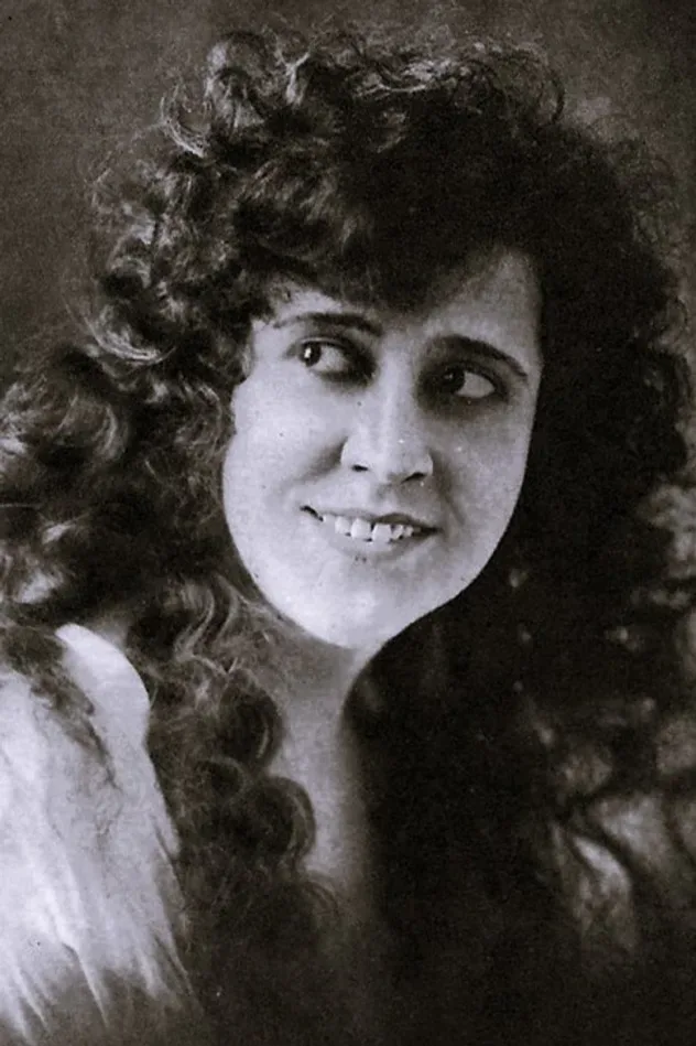 Обложка для Leah Baird