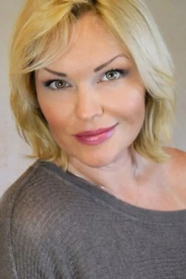 Heather Ashley Chase için kapak görseli