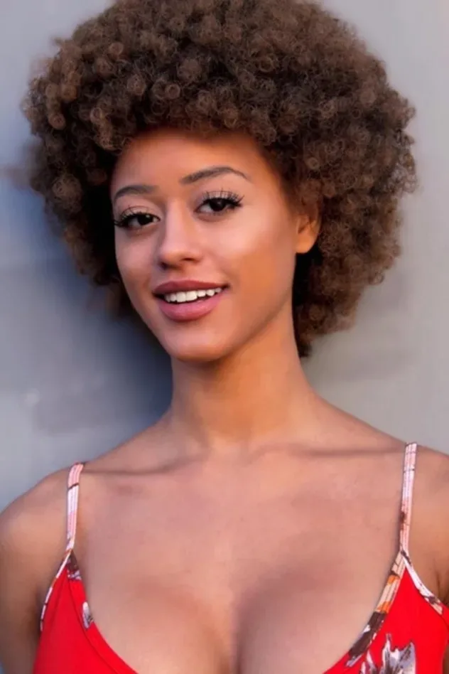 صورة الغلاف لـ Stormi Maya