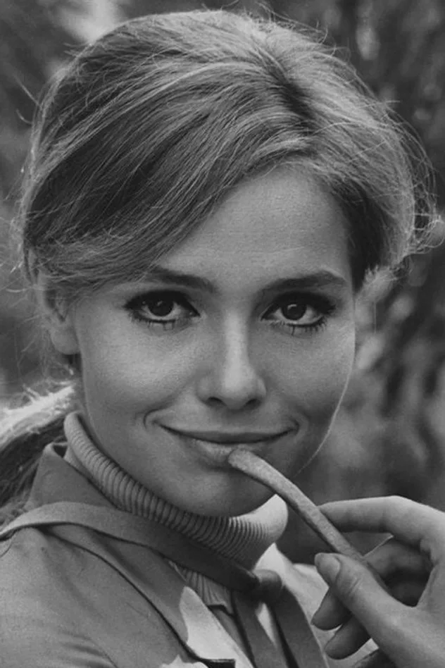 صورة Eva Renzi