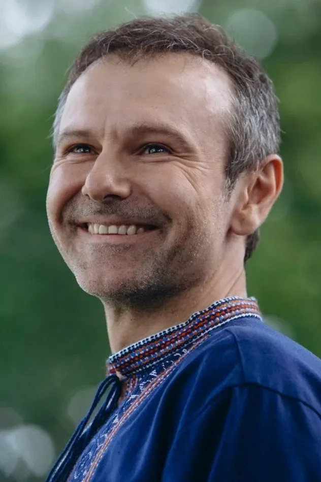 Обложка для Svyatoslav Vakarchuk