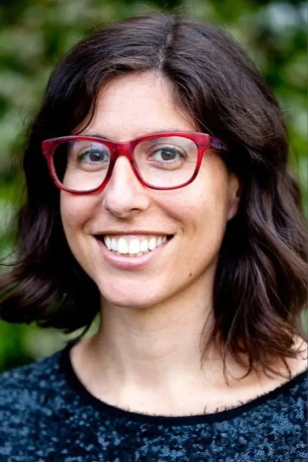Cover image for Carly Mensch