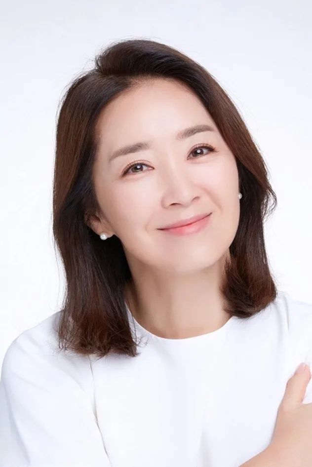 foto de 윤유선
