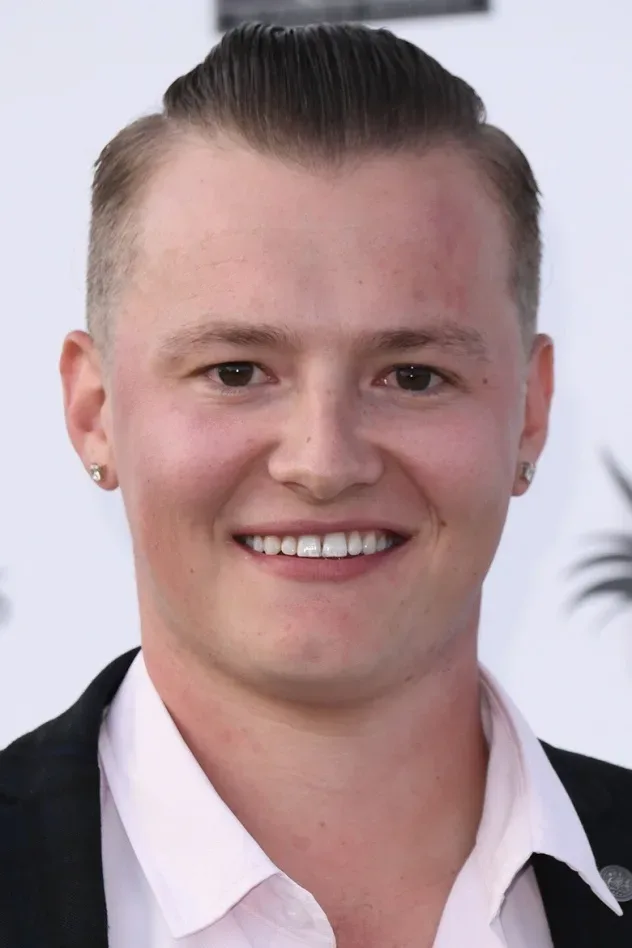 Обложка для Charlie Wernham