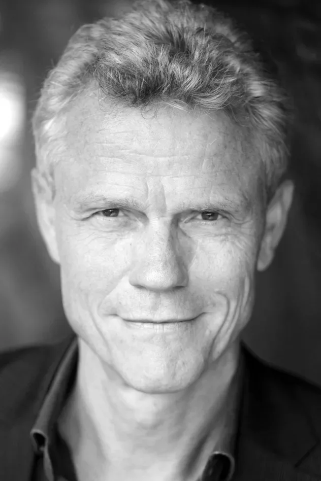 Andrew Hall için kapak görseli