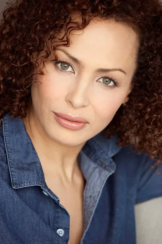 Обложка для Naomi Gaskin