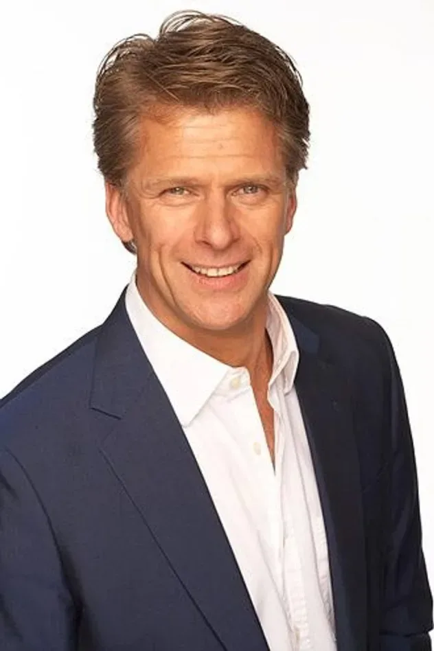 Imagen de portada para Andrew Castle