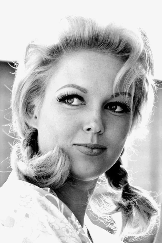 Обложка для Cynthia Lynn