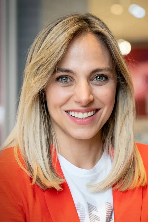 Обложка для Mariana Derderián