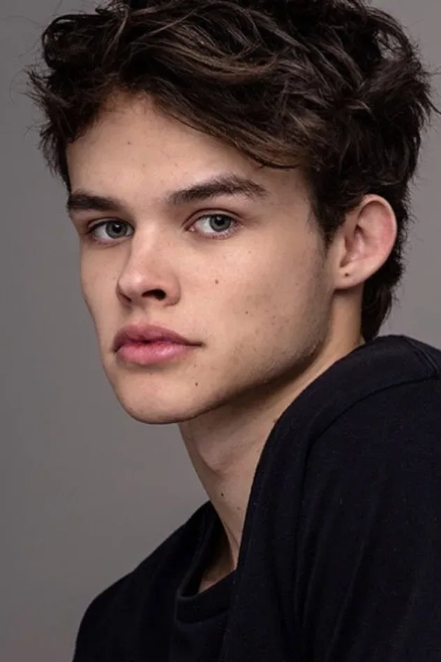 Imagen de portada para Curran Walters