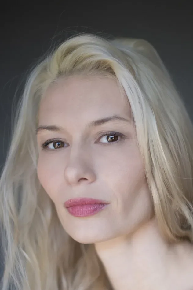 Imagen de portada para Lauren Orrell