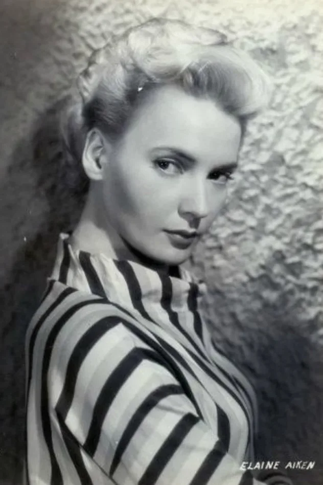 صورة الغلاف لـ Elaine Aiken