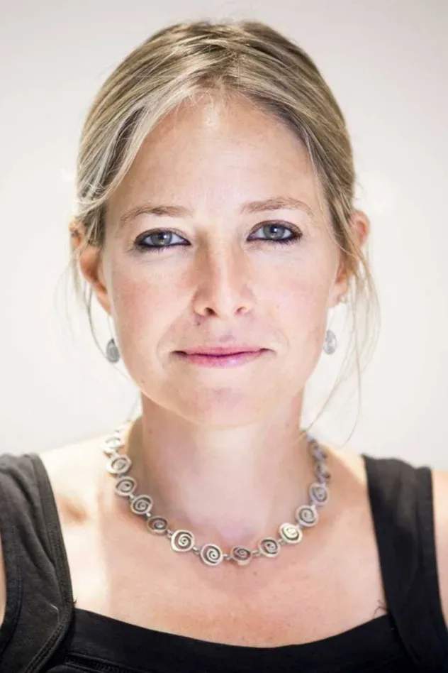 Обложка для Alice Roberts